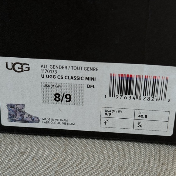 UGGs Classic Mini | Collina Strada Classic - Picture 6 of 8